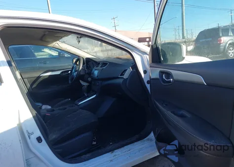 2018 Nissan Sentra S z USA, uszkodzony, nr VIN 3N1AB7AP5JY294833